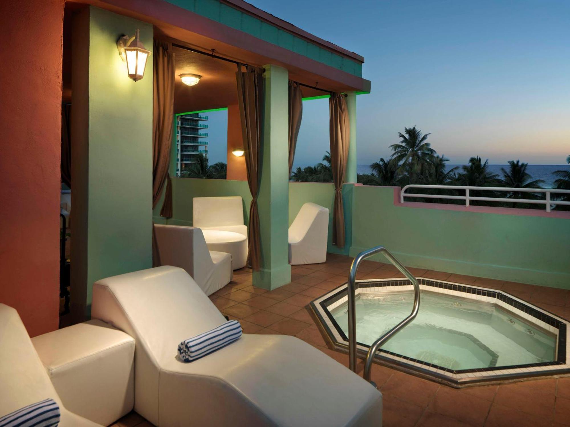Hilton Vacation Club Crescent On South Beach Miami Miami Beach Esterno foto